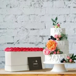 Relaxdays Bouquet Rose Eterne, Flower Box Bianco Con 20 Fiori Finti, Elegante Idea Regalo, Scatola Romantica, Rosso -COSTWAY shop 54889757 3